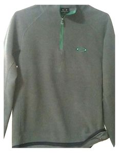 Oakley fleece pullover